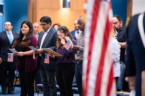 If USCIS approves your Form N-400, Application for Naturalization, we will schedule you to take the Oath of Allegiance at a naturalization ceremony. . Naturalization oath ceremony chicago schedule